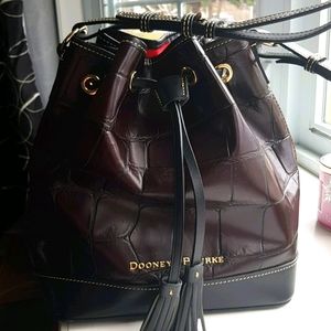 Dooney & Bourke medium bucket bag